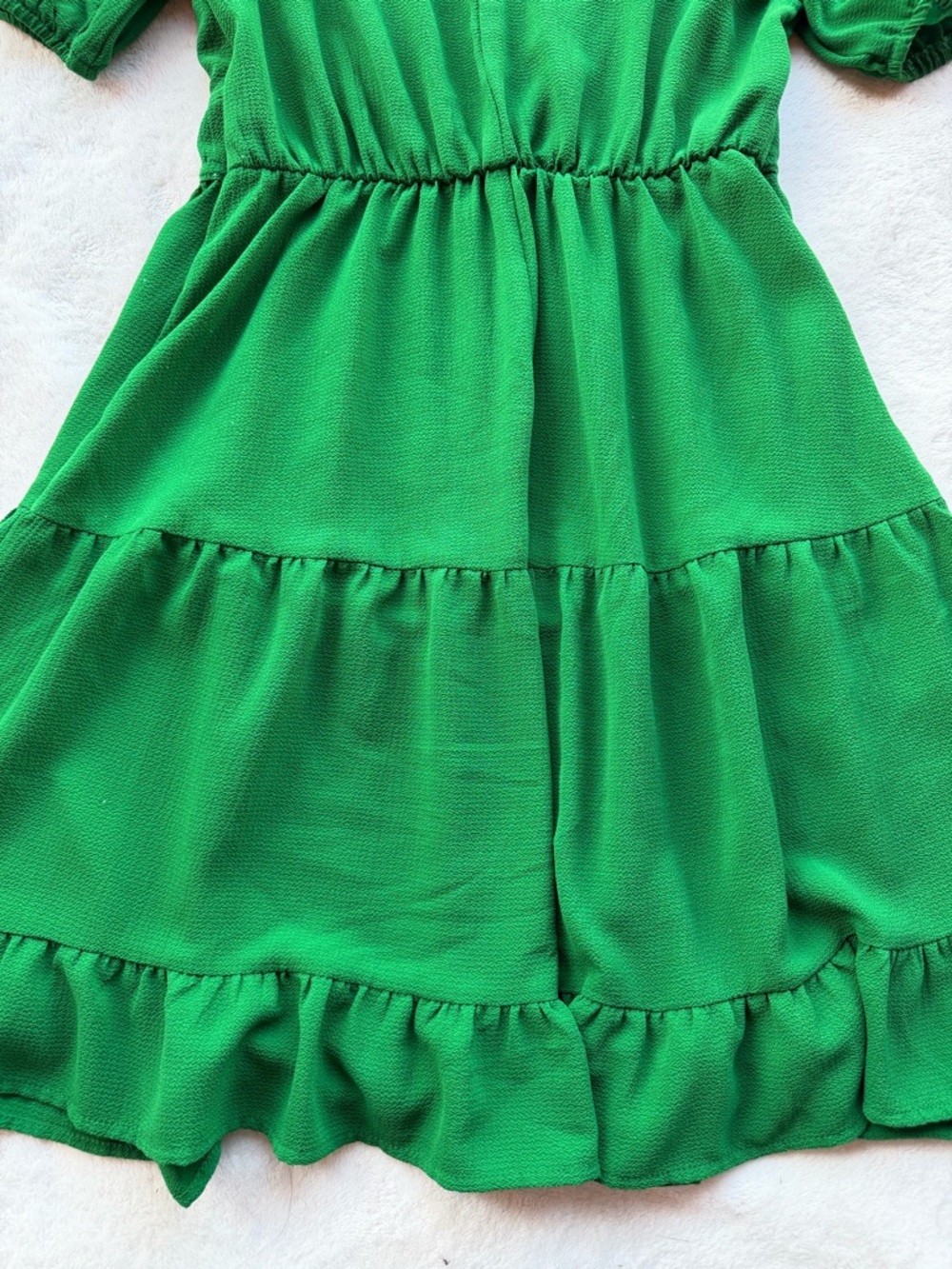 Green Tiered Puff-Sleeve Mini Dress Size S - Picture 4 of 7
